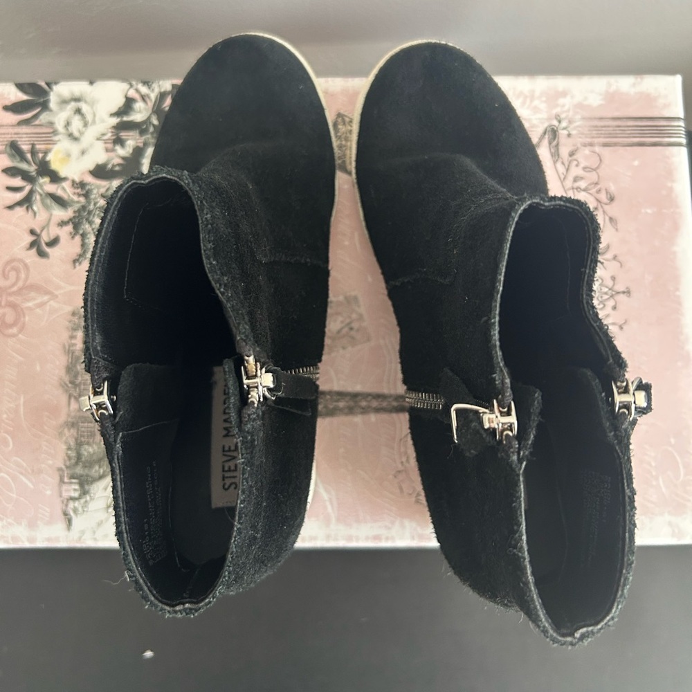 Steve Madden Black Suede Platform Ankle Sneakers - Picture 4 of 5